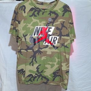 Mens Jordan Large  standard fit T-Shirt